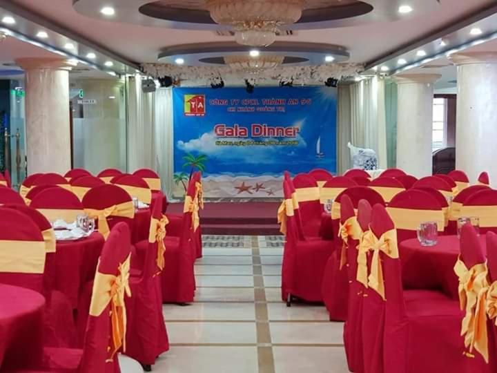 Отель Khach San Long Ty Ca Mau Экстерьер фото